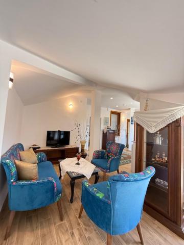 Hotel Mavi & Ani 3*